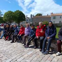 Une partie du groupe devant le château de Noirmoutier