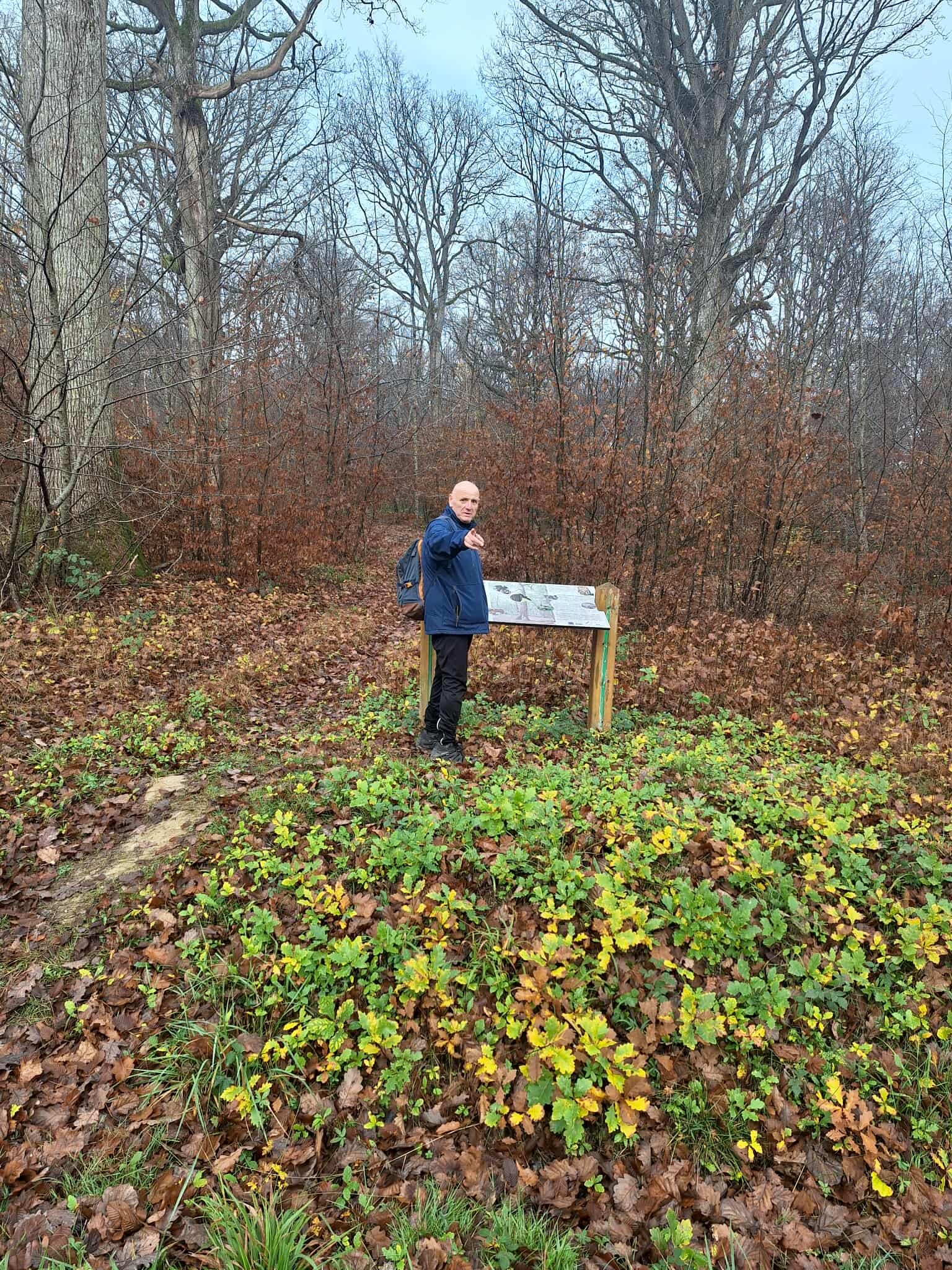 En deux mots, lecture du panneau !
