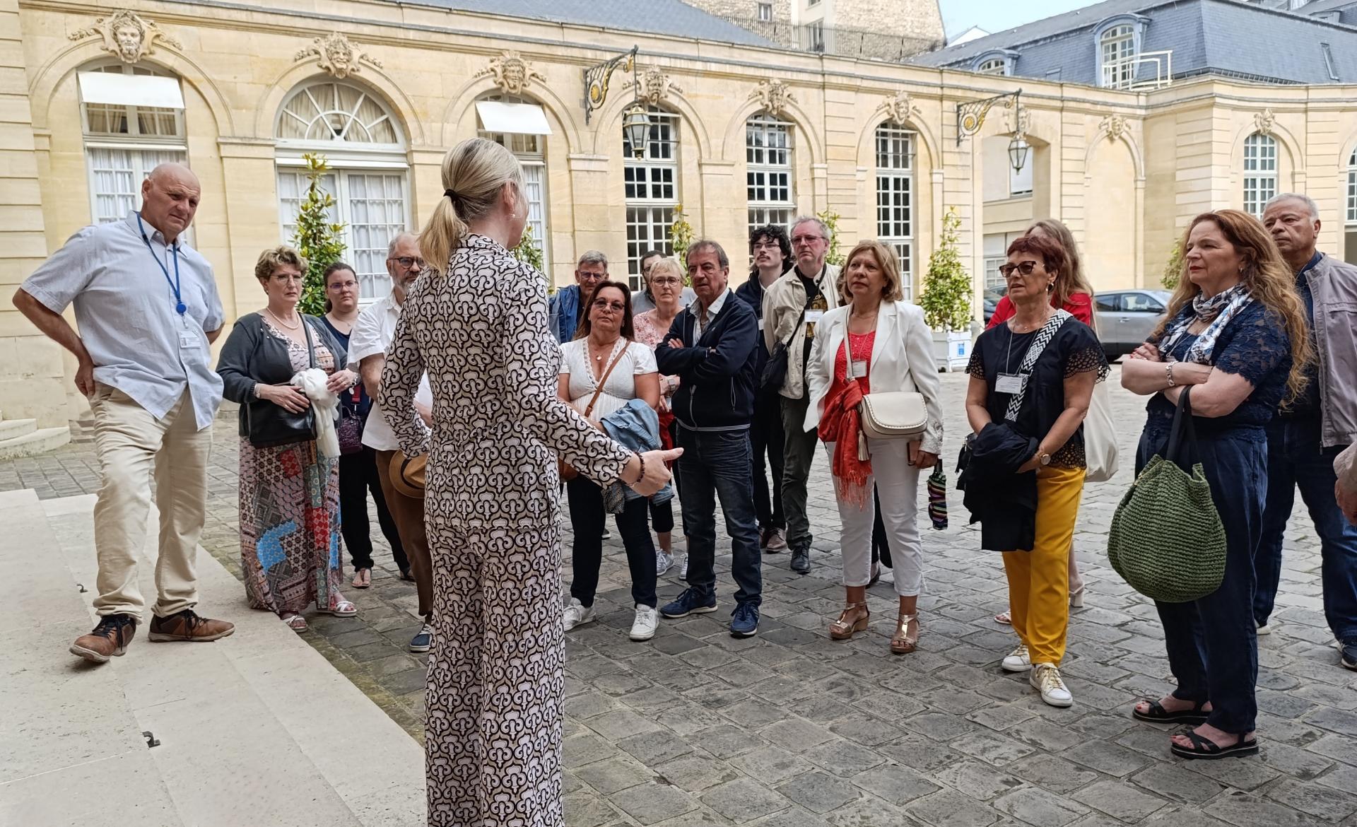 VISITE GUIDEE DE L'HÔTEL DE MATIGNON